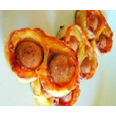 Λουκανοπιτάκι με σάλτσα σε ζύμη σφολιάτας