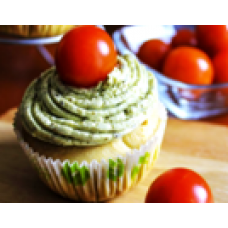 Μικρό αλμυρό cupcake με τυριά,ντομάτα και πέστο Μικρό αλμυρό cupcake με τυριά,ντομάτα και πέστο