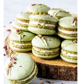 Μακαρόν με κρέμα φυστικιού Αιγίνης